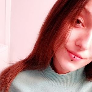 Meet your Posher, Sarah-maude